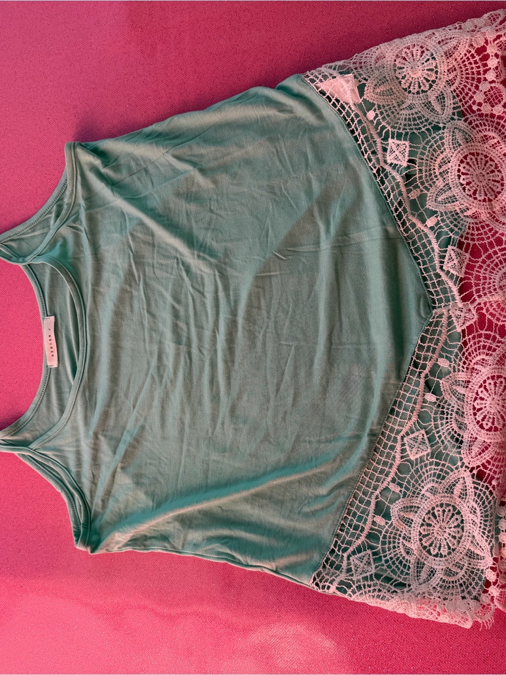 Reborn Mint Green Lace-Hem Camisole